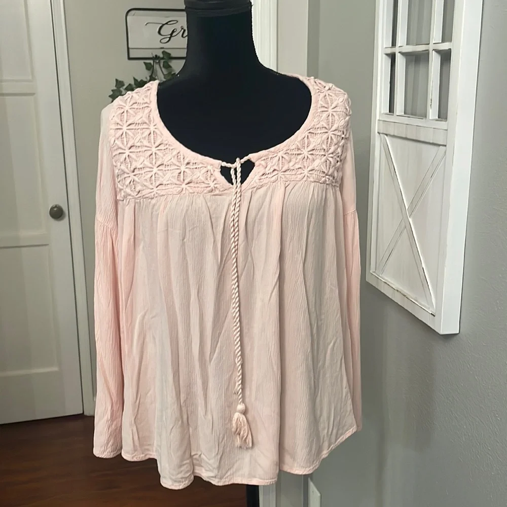Mossimo Women's Pink Tunic Top Sleeves-Tassel-EUC-Year Round